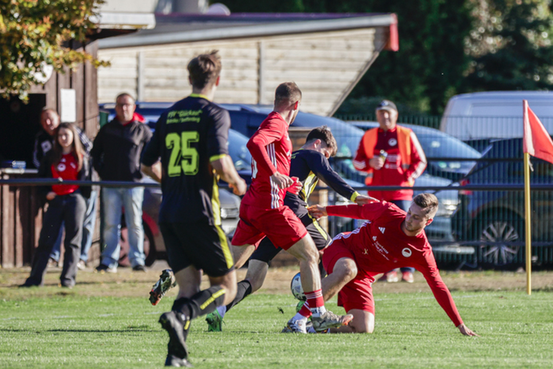 VfB Hohenleipisch 1912 – FSV Glückauf Brieske/Senftenberg 2:1 (2:0)